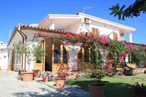 Maisons De Janas